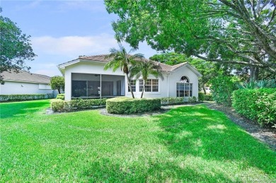 This beautifully updated 3-bedroom, 2-bathroom home, located in on Willoughby Golf Club in Florida - for sale on GolfHomes.com, golf home, golf lot