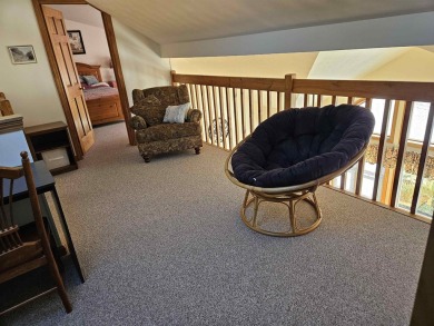 Check out this 3 bedroom, 2 and half bath year round getaway in on Jack O Lantern Resort in New Hampshire - for sale on GolfHomes.com, golf home, golf lot