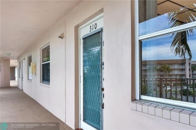 Bring your buyers to this very well maintained condo in Phase 4 on Sunrise Lakes Phase IV Golf Course in Florida - for sale on GolfHomes.com, golf home, golf lot