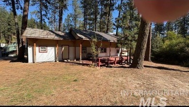 Wow! Live at a resort and vacation every day at Terrace Lakes on Terrace Lakes Golf Resort in Idaho - for sale on GolfHomes.com, golf home, golf lot