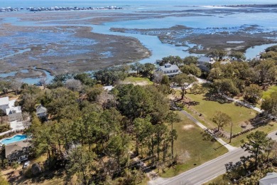This is a rare chance to own a truly special piece of the on Wachesaw Plantation Club in South Carolina - for sale on GolfHomes.com, golf home, golf lot