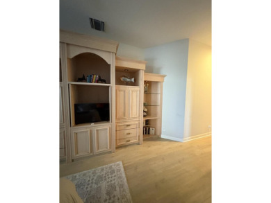 Entry gate is on Ryder Cup. 24 hour notice for showings please on PGA National Golf Club in Florida - for sale on GolfHomes.com, golf home, golf lot