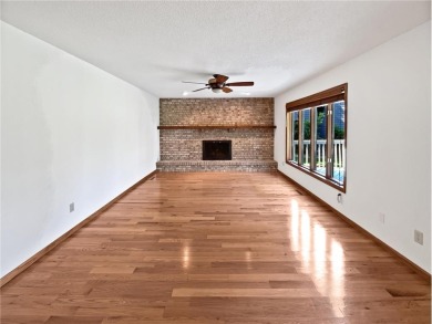 Seller may consider buyer concessions if made in an offer on Edinburgh USA in Minnesota - for sale on GolfHomes.com, golf home, golf lot