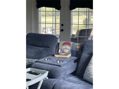 FULLY RENOVATED HOME in ZELLWOOD STATION, 2 bedrooms, 2 baths on Zellwood Station Country Club in Florida - for sale on GolfHomes.com, golf home, golf lot