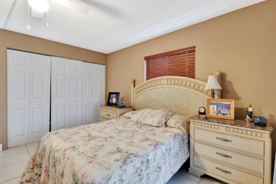 Beautiful & highly desirable 1st floor 2 bed 2 bath in fabulous on Kings Point Golf -Flanders Way in Florida - for sale on GolfHomes.com, golf home, golf lot