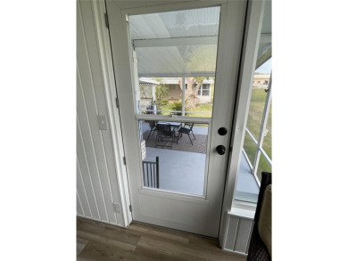 FULLY RENOVATED HOME in ZELLWOOD STATION, 2 bedrooms, 2 baths on Zellwood Station Country Club in Florida - for sale on GolfHomes.com, golf home, golf lot