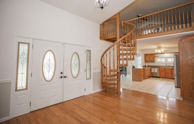 Here's your chance to get into one of Bolivar's most loved on Boliver Municipal Golf Course  in Missouri - for sale on GolfHomes.com, golf home, golf lot