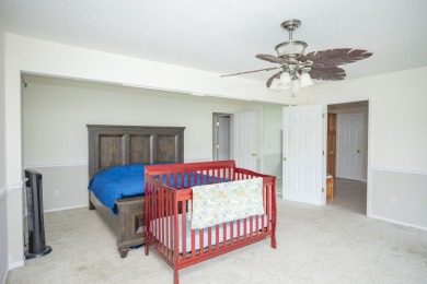 Here's your chance to get into one of Bolivar's most loved on Boliver Municipal Golf Course  in Missouri - for sale on GolfHomes.com, golf home, golf lot