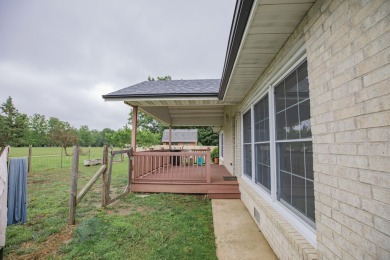 Here's your chance to get into one of Bolivar's most loved on Boliver Municipal Golf Course  in Missouri - for sale on GolfHomes.com, golf home, golf lot