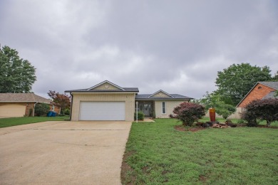 Here's your chance to get into one of Bolivar's most loved on Boliver Municipal Golf Course  in Missouri - for sale on GolfHomes.com, golf home, golf lot