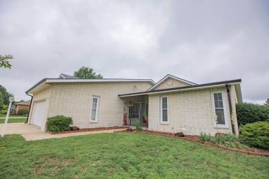 Here's your chance to get into one of Bolivar's most loved on Boliver Municipal Golf Course  in Missouri - for sale on GolfHomes.com, golf home, golf lot