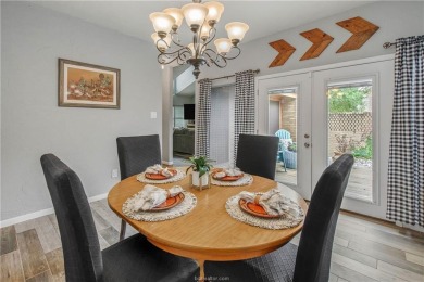 Enjoy the ideal blend of comfort and convenience in this on Briarcrest Country Club, Inc. in Texas - for sale on GolfHomes.com, golf home, golf lot