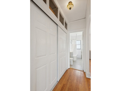 Charming, quiet and super Sunny Top-Floor Vintage Gem with Tree on Robert Black Golf Course in Illinois - for sale on GolfHomes.com, golf home, golf lot