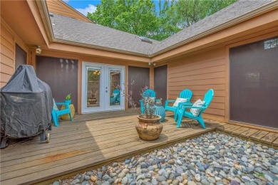 Enjoy the ideal blend of comfort and convenience in this on Briarcrest Country Club, Inc. in Texas - for sale on GolfHomes.com, golf home, golf lot