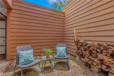 Enjoy the ideal blend of comfort and convenience in this on Briarcrest Country Club, Inc. in Texas - for sale on GolfHomes.com, golf home, golf lot