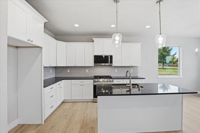 Beautiful Pro Made condo in gated community, discover the on Deer Park Golf Club in Washington - for sale on GolfHomes.com, golf home, golf lot