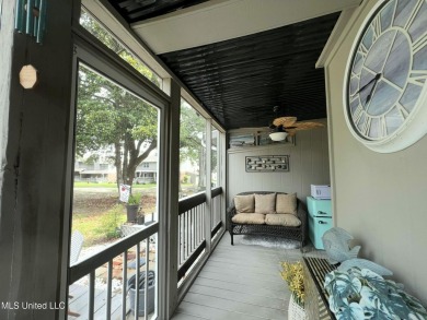 Updated End Unit Townhome with additional heated/cooled sq on Diamondhead Country Club in Mississippi - for sale on GolfHomes.com, golf home, golf lot