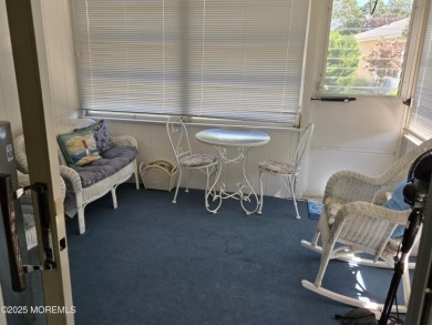 Hawthorne model....NEWER GAS HEAT AND CENTRAL AIR...Thermal on Lions Head Country Club in New Jersey - for sale on GolfHomes.com, golf home, golf lot