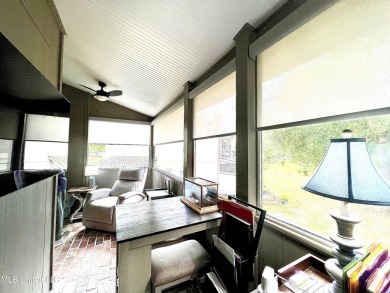 Updated End Unit Townhome with additional heated/cooled sq on Diamondhead Country Club in Mississippi - for sale on GolfHomes.com, golf home, golf lot