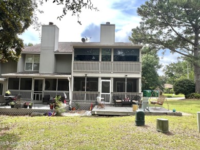 Updated End Unit Townhome with additional heated/cooled sq on Diamondhead Country Club in Mississippi - for sale on GolfHomes.com, golf home, golf lot