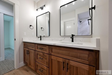 This amazing home is located in the Fairway Estates Subdivision on Sage Lakes Municipal Golf Course in Idaho - for sale on GolfHomes.com, golf home, golf lot