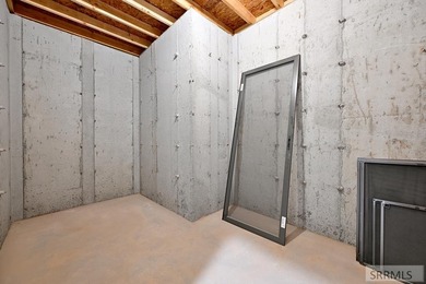 This amazing home is located in the Fairway Estates Subdivision on Sage Lakes Municipal Golf Course in ID - for sale on GolfHomes.com, golf home, golf lot