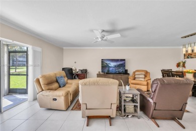 Magnificent condo located in a lovely cul-de-sac on phase 6 on Hollybrook Golf and Tennis Club  in Florida - for sale on GolfHomes.com, golf home, golf lot