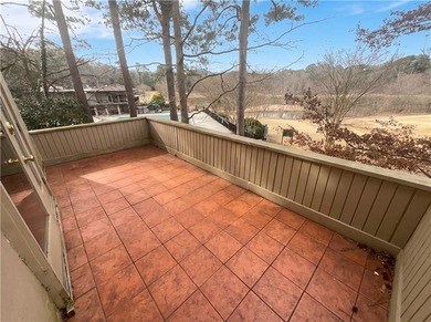 Welcome to upscale Buckhead living in the sought-after Cross on Cross Creek Golf Course in Georgia - for sale on GolfHomes.com, golf home, golf lot