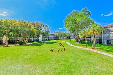 Magnificent condo located in a lovely cul-de-sac on phase 6 on Hollybrook Golf and Tennis Club  in Florida - for sale on GolfHomes.com, golf home, golf lot