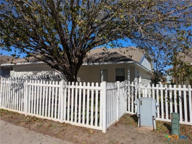 NICE HOUSE!!!! NEW IN 2024 AND 2025 CARPET, INTERIOR PAINT on Plum Creek Golf Club in Texas - for sale on GolfHomes.com, golf home, golf lot