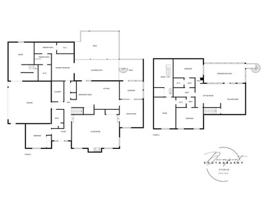 Come see this beautiful Crown Colony home! This home offers on Crown Colony Country Club in Texas - for sale on GolfHomes.com, golf home, golf lot