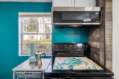 Affordable coastal living just minutes from the beach. This on Indian Wells Golf Course in South Carolina - for sale on GolfHomes.com, golf home, golf lot