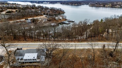 Rare opportunity to own a spacious double lot in an incredible on Seasons Ridge At Four Seasons in Missouri - for sale on GolfHomes.com, golf home, golf lot