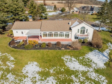 Beautiful 3 bedroom, 4 bath home situated in quiet dead end on Frosty Valley Country Club in Pennsylvania - for sale on GolfHomes.com, golf home, golf lot