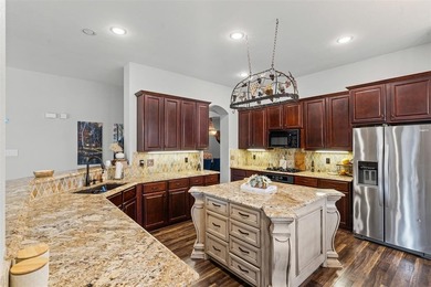 Motivated Seller!!!!!!
Beautiful Mansfield, Texas home in the on Walnut Creek Country Club in Texas - for sale on GolfHomes.com, golf home, golf lot