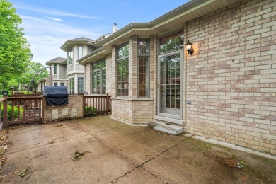 Immaculately maintained and rarely available all-brick RANCH on Ruffled Feathers Golf Club in Illinois - for sale on GolfHomes.com, golf home, golf lot