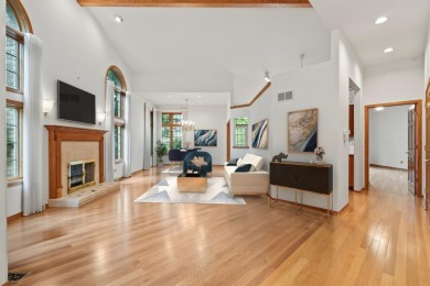 Immaculately maintained and rarely available all-brick RANCH on Ruffled Feathers Golf Club in Illinois - for sale on GolfHomes.com, golf home, golf lot