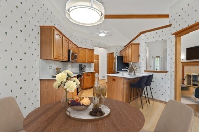 Immaculately maintained and rarely available all-brick RANCH on Ruffled Feathers Golf Club in Illinois - for sale on GolfHomes.com, golf home, golf lot