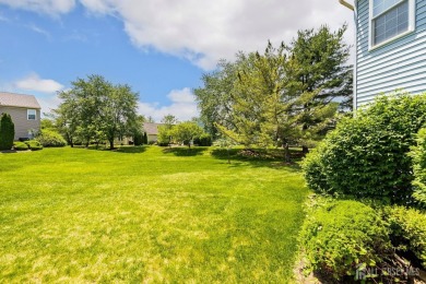 Move-in ready 2-bed, 2-bath ranch-style condo in Monroe's on Concordia Golf Club in New Jersey - for sale on GolfHomes.com, golf home, golf lot