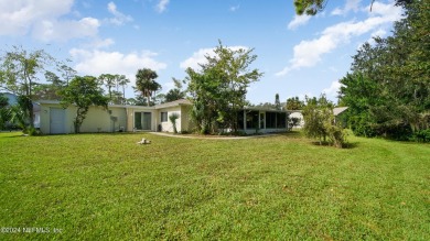 Welcome to this charming ranch-style home in the desirable Palm on Palm Harbor Golf Club in Florida - for sale on GolfHomes.com, golf home, golf lot