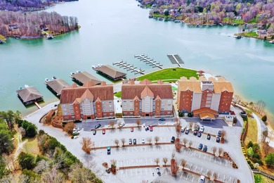 Travel & Leisure Magazine quoted Smith Mountain Lake as 'Lake on Mariners Landing Golf and Country Club in Virginia - for sale on GolfHomes.com, golf home, golf lot
