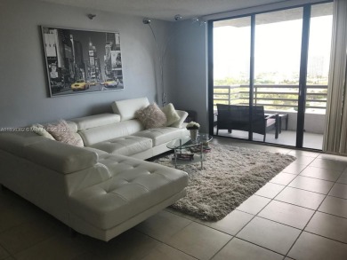 Penthouse in Aventura - Top Floor, Prime Location, Spectacular on Turnberry Isle Resort and Club in Florida - for sale on GolfHomes.com, golf home, golf lot
