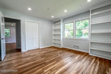 Move right in to this beautifully renovated 4-bedroom, 3 on Hollywood Golf Club in New Jersey - for sale on GolfHomes.com, golf home, golf lot