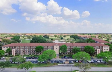 Buyer fell through--this beautifully updated corner unit is on Flamingo Lakes Country Club in Florida - for sale on GolfHomes.com, golf home, golf lot