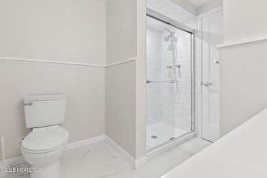 Move right in to this beautifully renovated 4-bedroom, 3 on Hollywood Golf Club in New Jersey - for sale on GolfHomes.com, golf home, golf lot