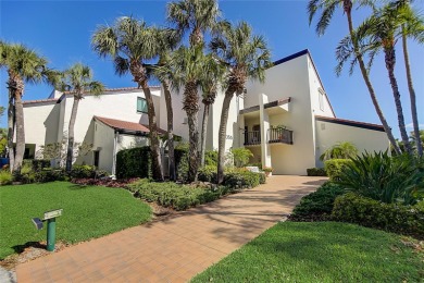 HUGE PRICE ADJUSTMENT!! Island living at its best here in this on Longboat Key Golf Club in Florida - for sale on GolfHomes.com, golf home, golf lot