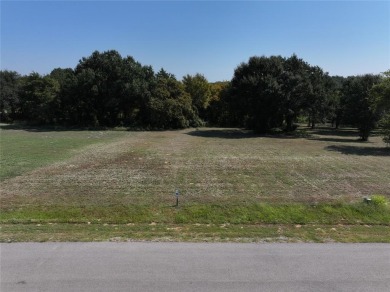 MOTIVATED SELLER!

Build your dream home on this 1.2-acre lot on Cedar Creek Country Club in Texas - for sale on GolfHomes.com, golf home, golf lot