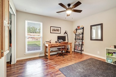 Welcome to this charming home offering tons of updates! Enter on Arroyo Del Oso Golf Course in New Mexico - for sale on GolfHomes.com, golf home, golf lot