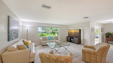 NEW PICTURES Welcome to Village Green! Here is the opportunity on Village Green Golf Club of Sarasota in Florida - for sale on GolfHomes.com, golf home, golf lot