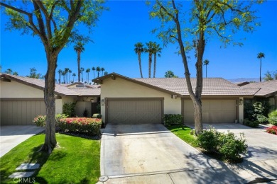 Welcome to The Lakes Country Club! This approximately 1,661 sq on The Lakes Country Club in California - for sale on GolfHomes.com, golf home, golf lot